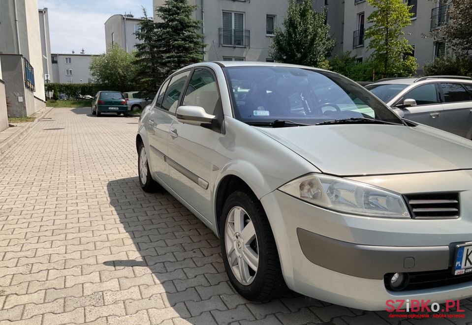 2004' Renault Megane photo #3
