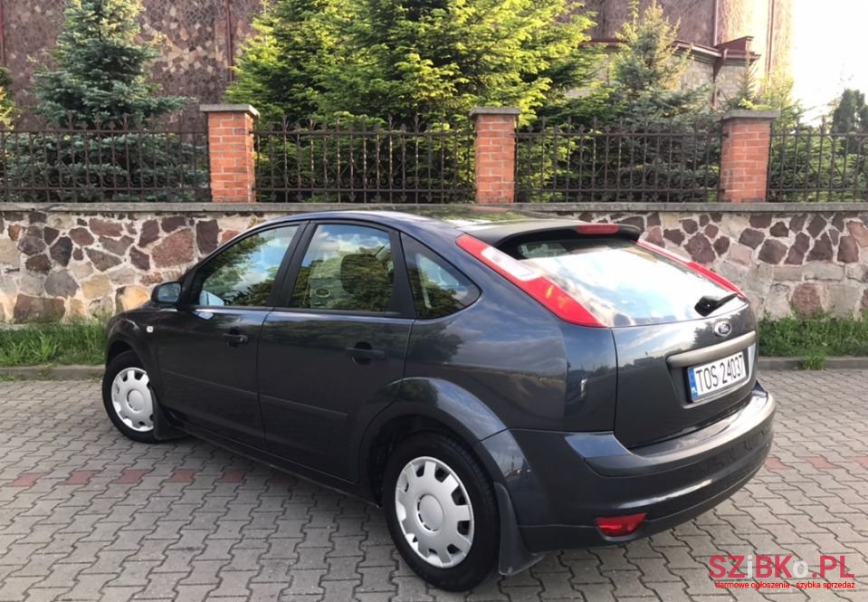 2006' Ford Focus photo #6