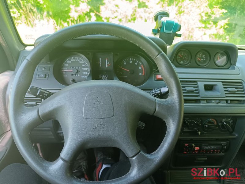 1997' Mitsubishi Pajero 2.8 Td Gls photo #4