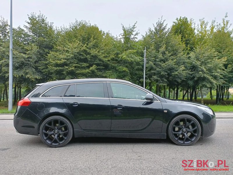 2011' Opel Insignia 2.8 V6 Turbo 4X4 Opc photo #2