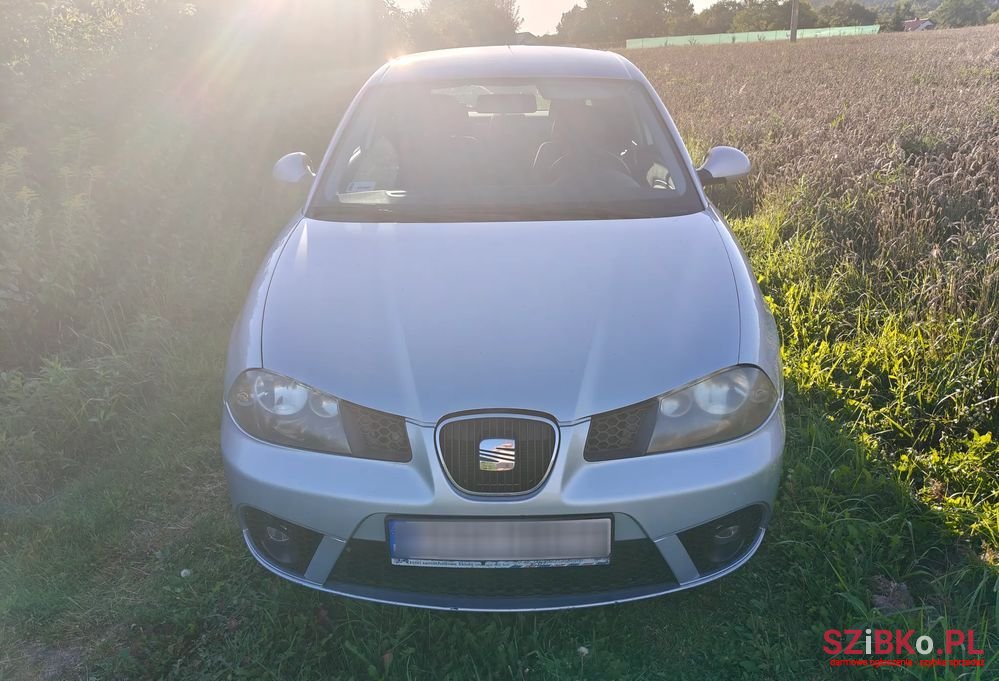 2008' SEAT Ibiza 1.4 Tdi Sport photo #2