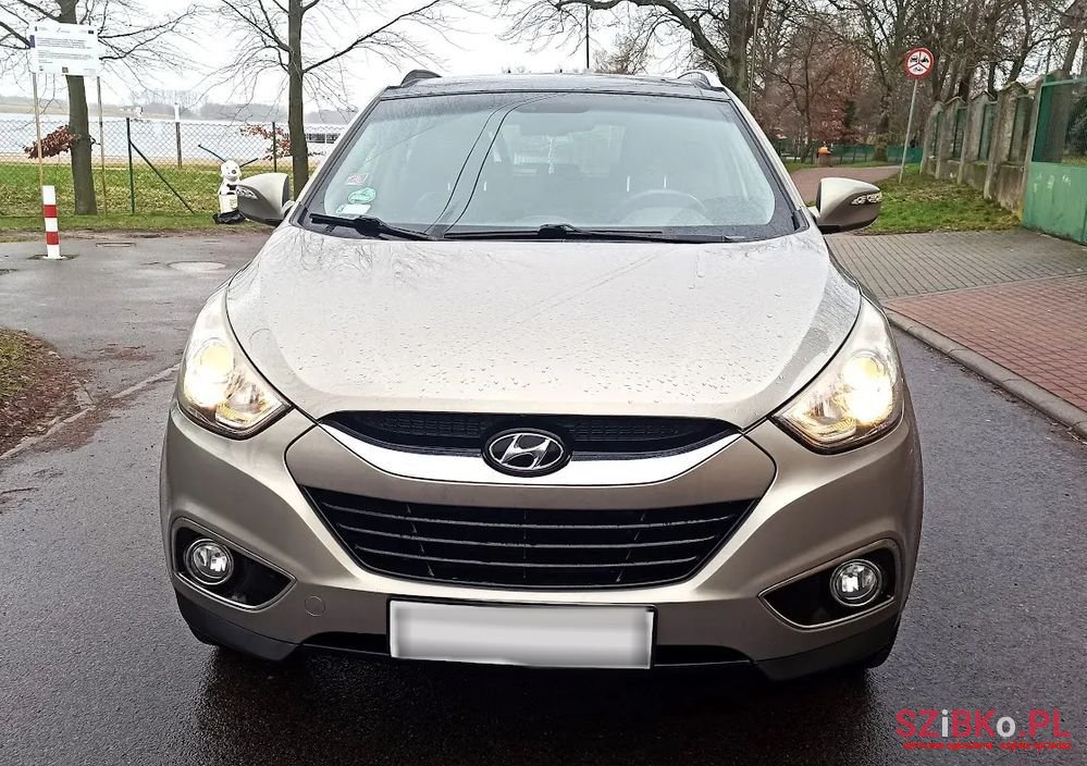 2010' Hyundai ix35 2.0 Crdi Style photo #4