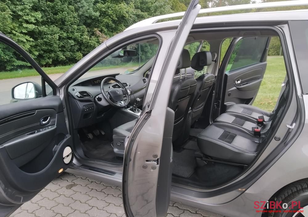 2014' Renault Grand Scenic photo #6