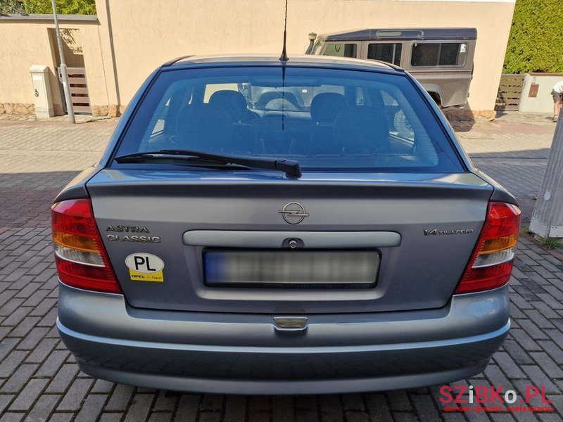 2009' Opel Astra Iii 1.4 Enjoy photo #5