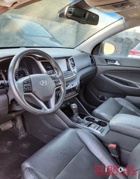 2015' Hyundai Tucson photo #5