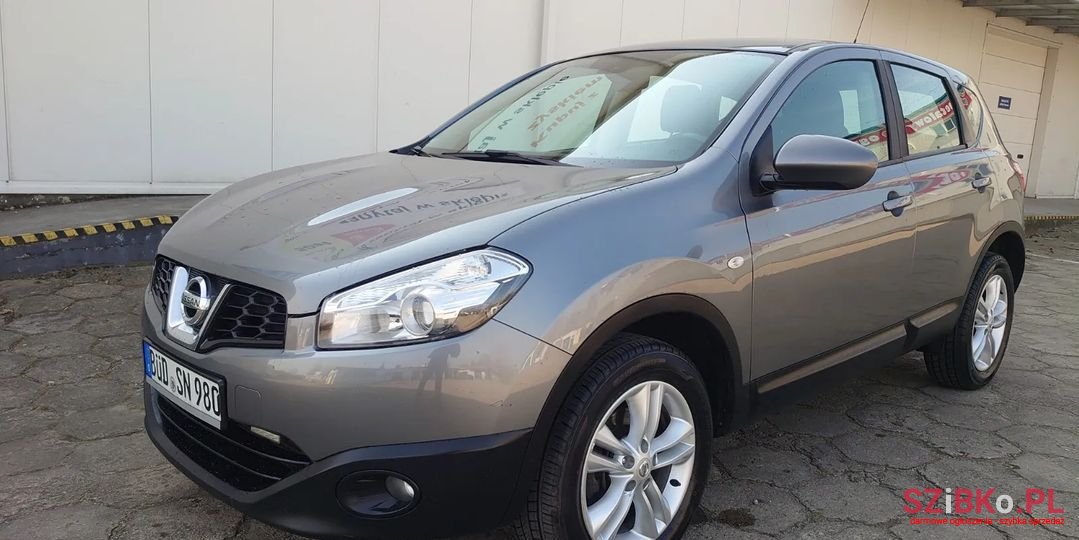 2011' Nissan Qashqai photo #1