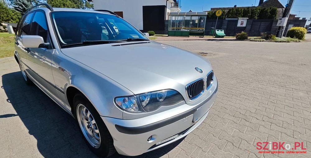 2005' BMW 3 Series 318I Edition Exclusive photo #6