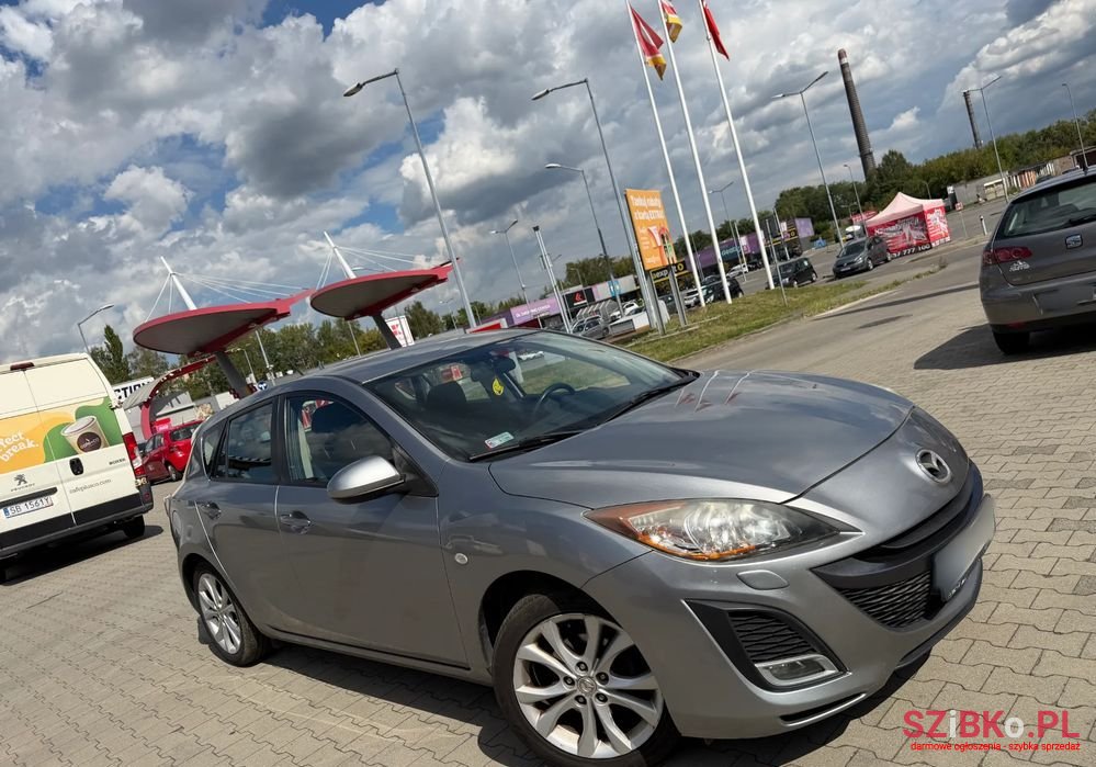 2011' Mazda 3 1.6 Exclusive photo #2