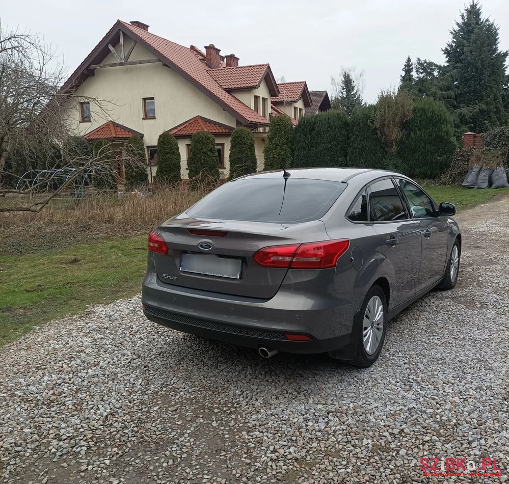 2015' Ford Focus photo #5