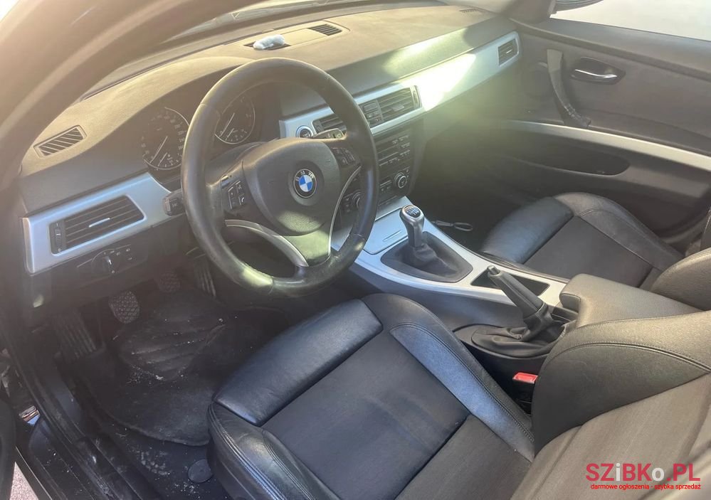 2008' BMW 3 Series 320D photo #4