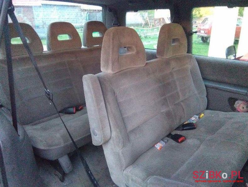 1994' Chrysler Voyager photo #4