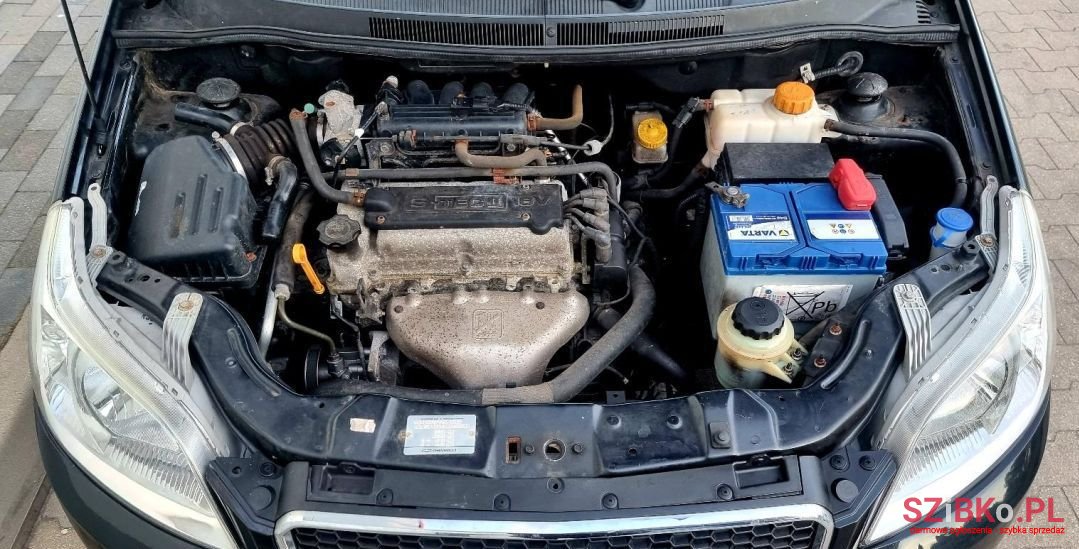 2010' Chevrolet Aveo photo #5