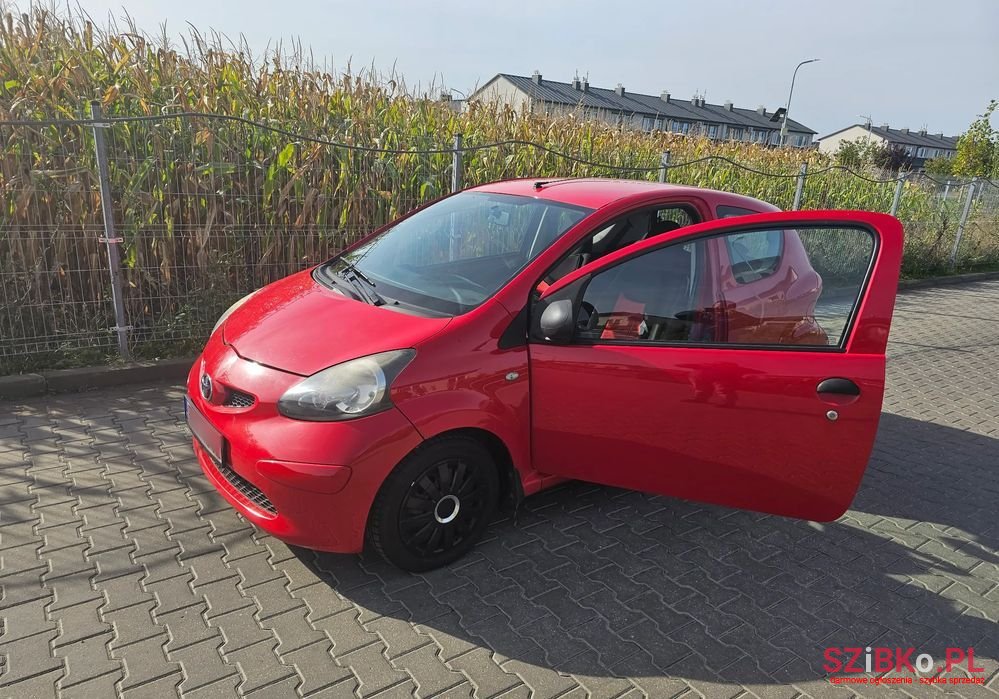 2007' Toyota Aygo 1.0 Vvt-I photo #1