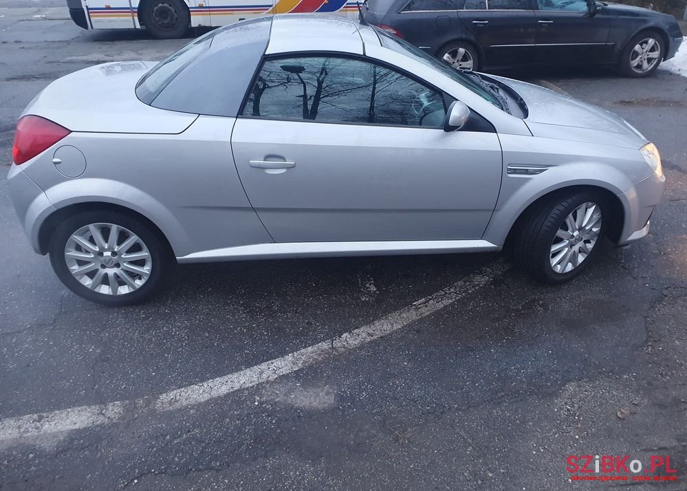 2005' Opel Tigra 1.8 Sport photo #4