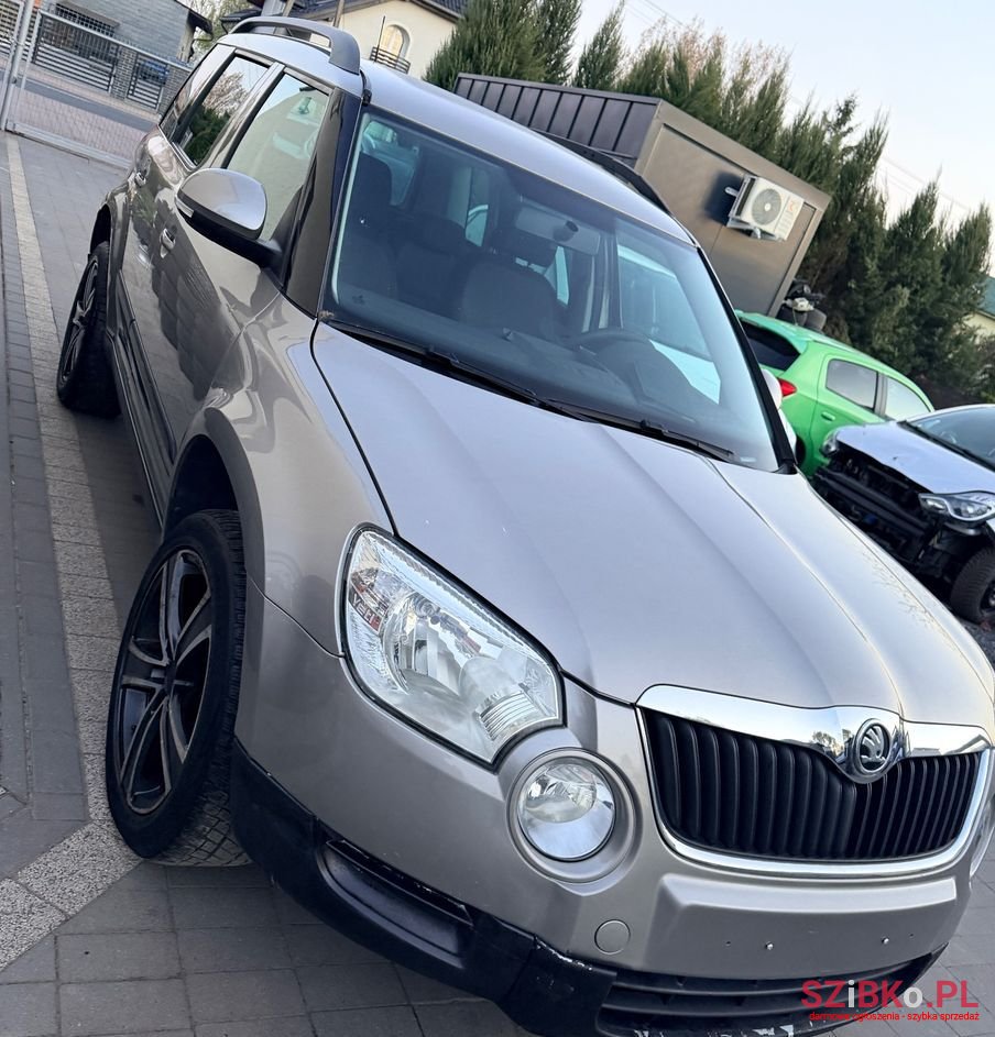 2011' Skoda Yeti 1.2 Tsi Cool Edition photo #1