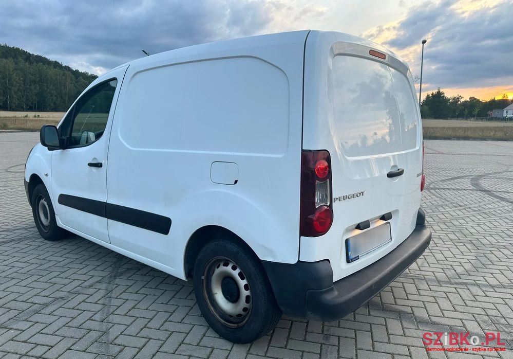 2017' Peugeot Partner photo #5