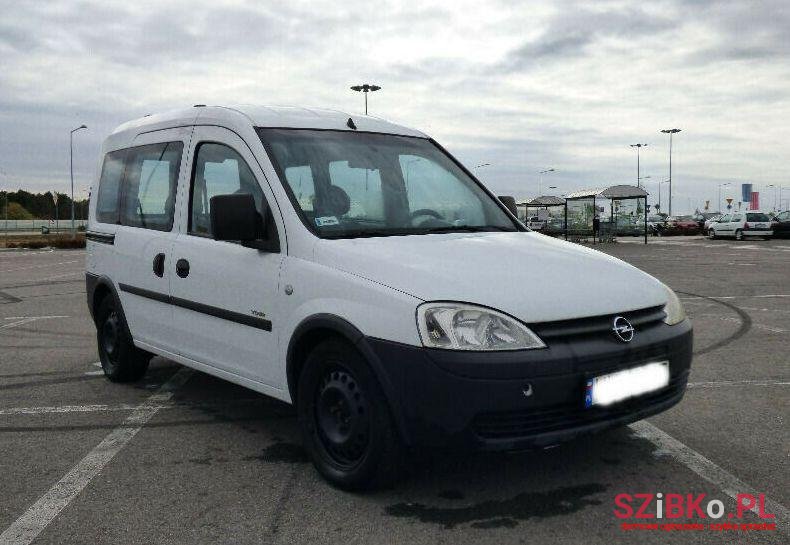 2004' Opel Combo photo #1