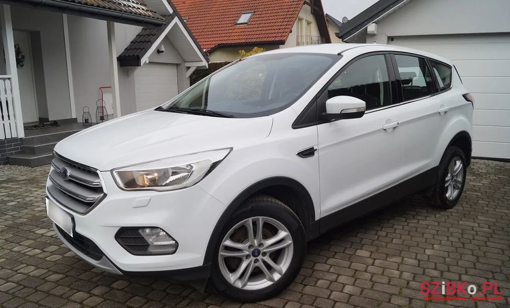 2017' Ford Kuga photo #1