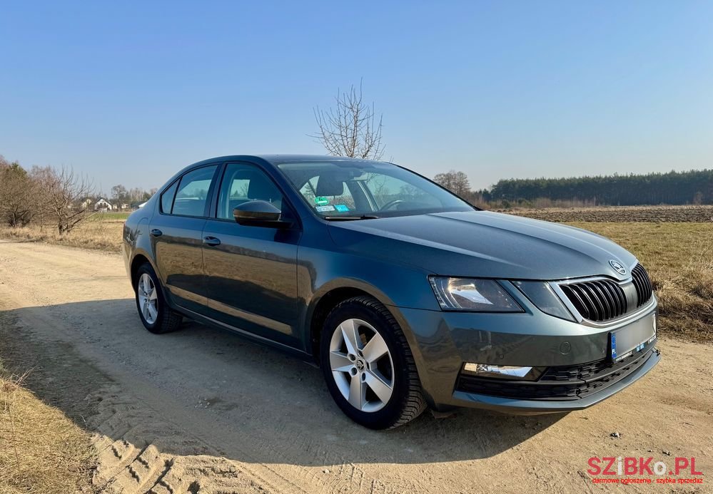 2017' Skoda Octavia 1.6 Tdi Ambition Dsg photo #1
