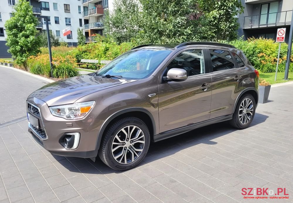 2016' Mitsubishi ASX photo #1