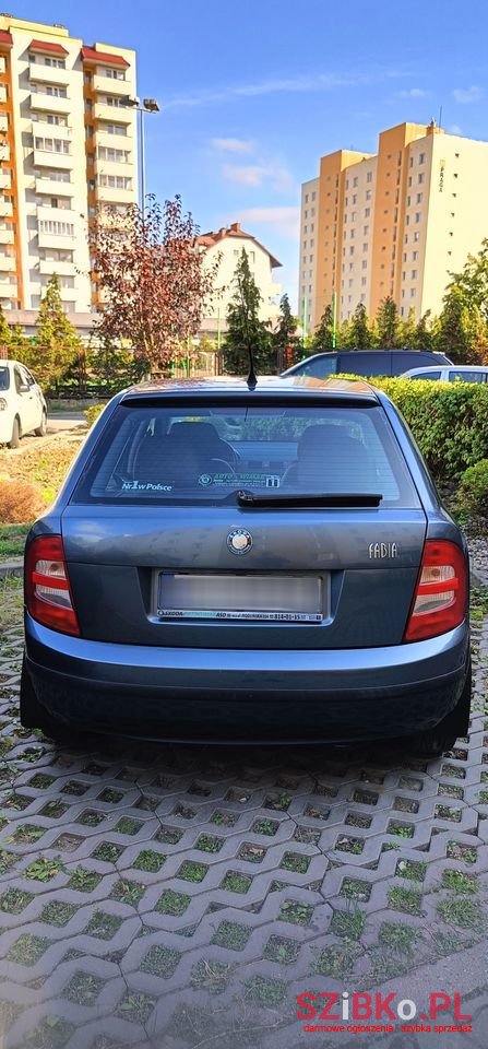 2003' Skoda Fabia 1.4 16V Classic photo #2