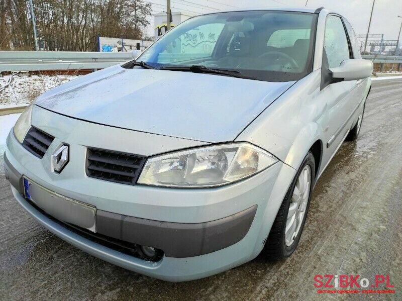 2004' Renault Megane photo #4