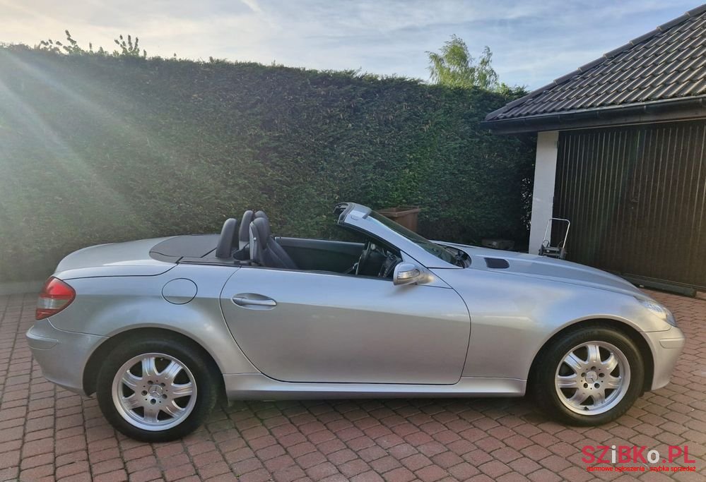 2007' Mercedes-Benz SLK photo #4