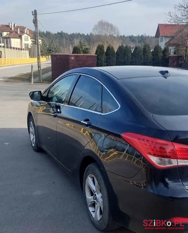 2012' Hyundai i40 photo #3