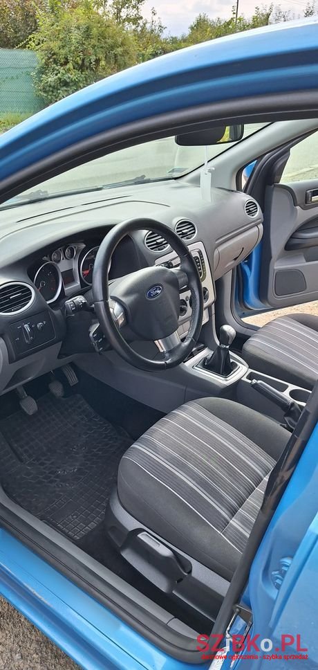 2008' Ford Focus photo #5