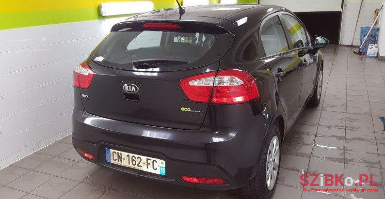 2012' Kia Rio photo #1