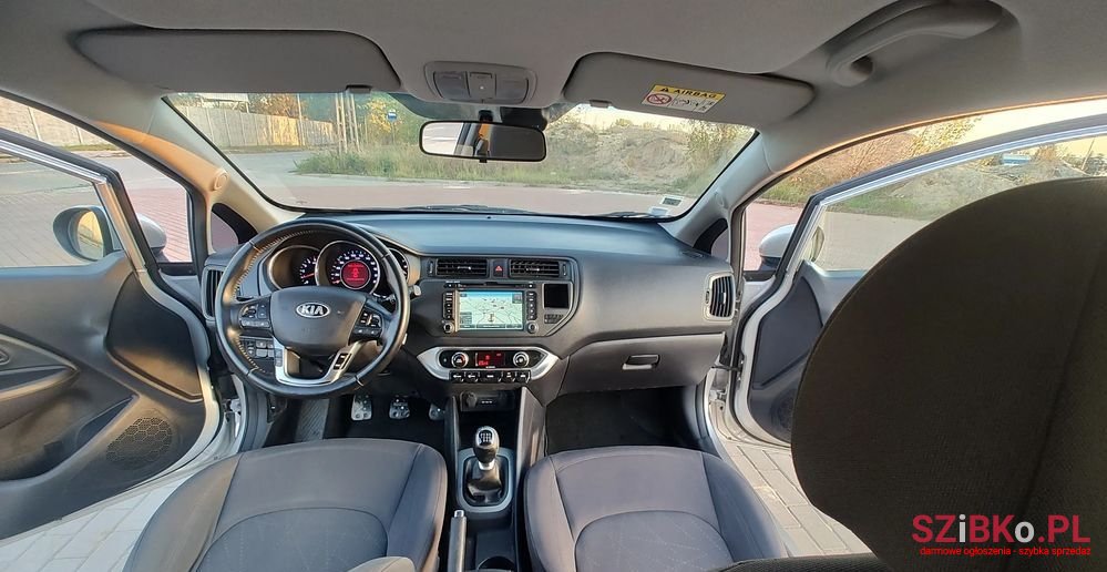 2014' Kia Rio photo #5