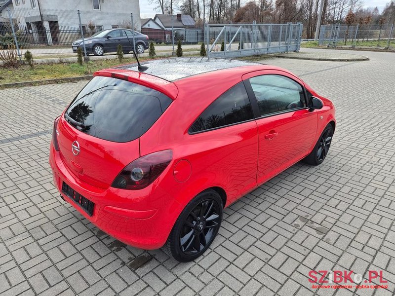 2011' Opel Corsa photo #4