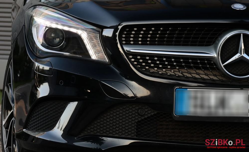2015' Mercedes-Benz CLA photo #6