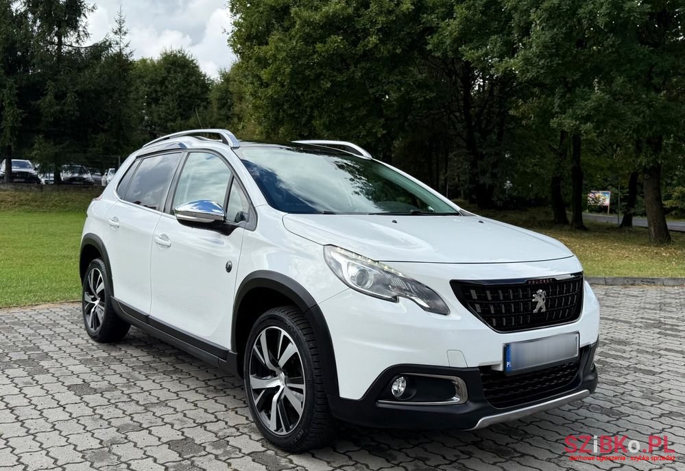 2018' Peugeot 2008 Puretech photo #2