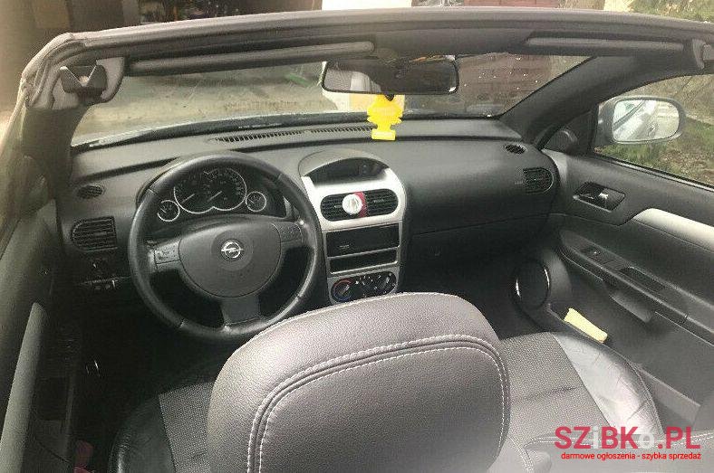 2005' Opel Tigra photo #2