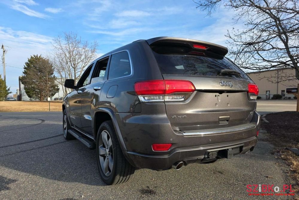 2016' Jeep Grand Cherokee 3.6 V6 Overland photo #2