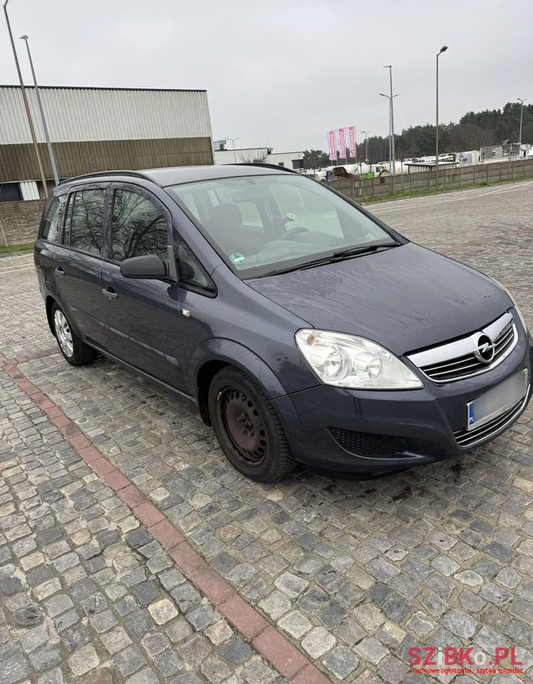 2009' Opel Zafira photo #5
