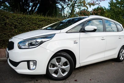 2014' Kia Carens
