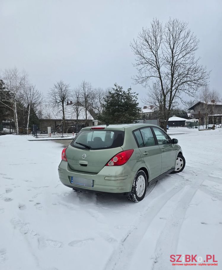 2007' Nissan Tiida 1.6 Visia photo #4