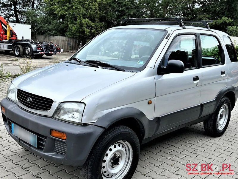 1999' Daihatsu Terios photo #1