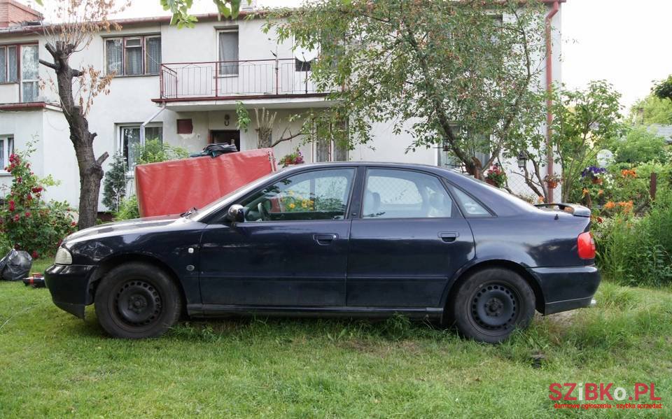 1996' Audi A4 photo #2