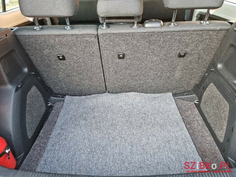 2004' Skoda Fabia photo #3