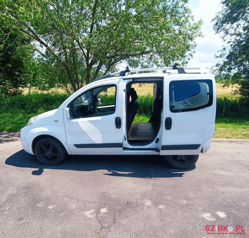 2011' Fiat Qubo photo #4