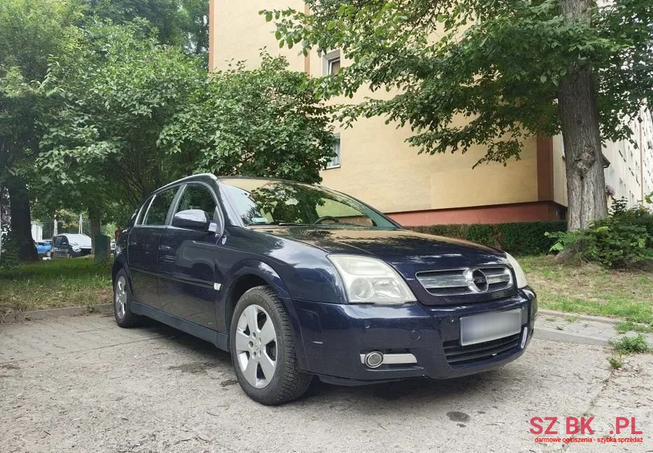 2005' Opel Signum 1.9 Cdti Cosmo photo #1