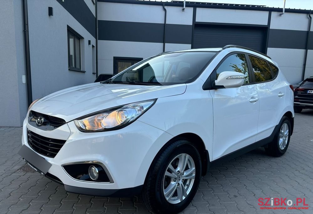 2012' Hyundai ix35 photo #1