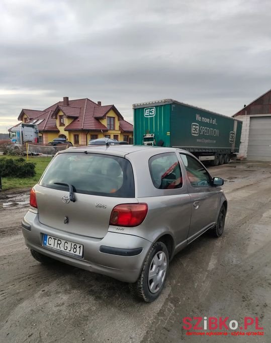 2004' Toyota Yaris photo #6