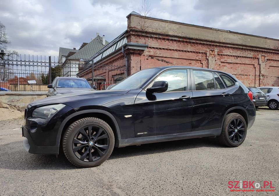 2010' BMW X1 photo #1