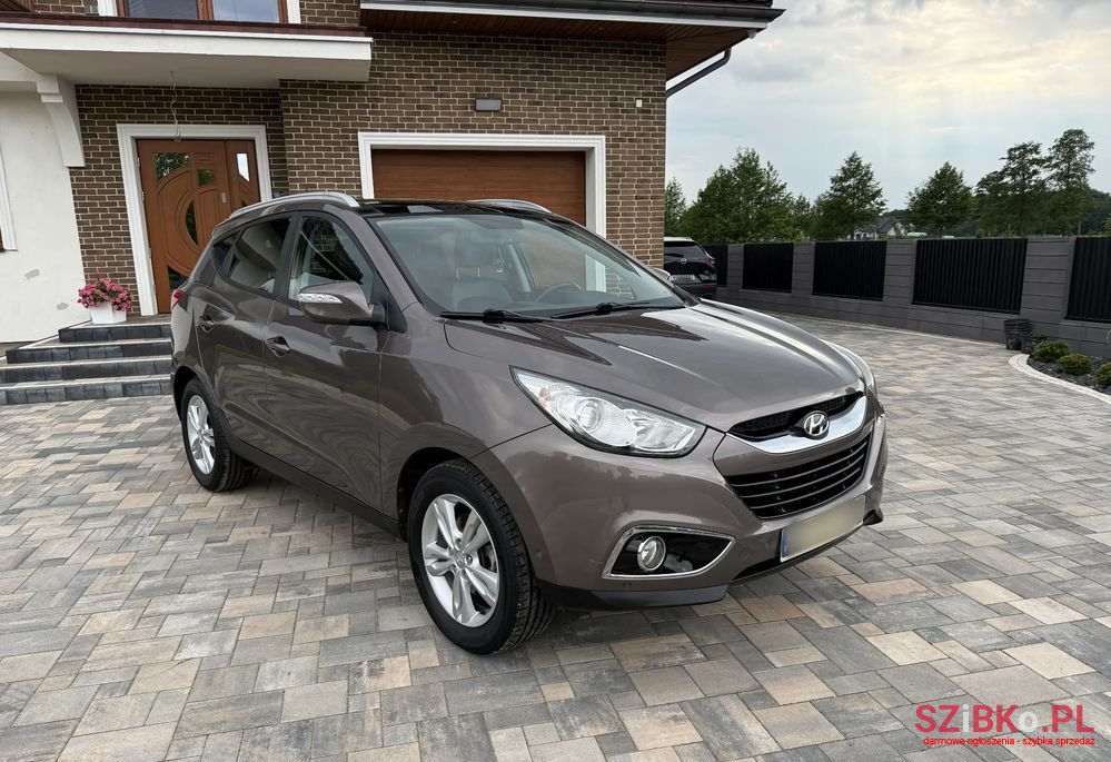 2012' Hyundai ix35 photo #1