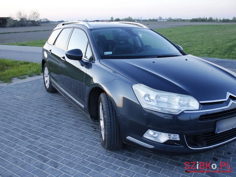 2009' Citroen C5 2.0 Hdi Exclusive photo #3