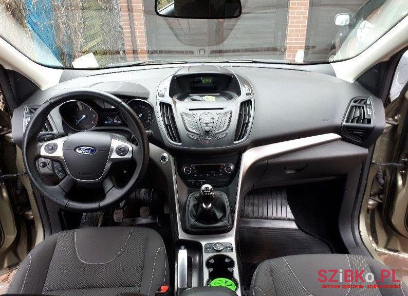 2014' Ford Kuga photo #1